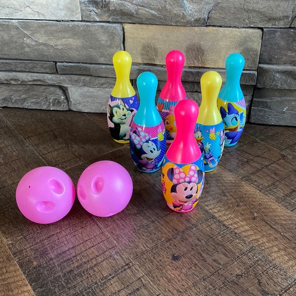 Minnie Mouse Bowling Set - Picture 1 of 3